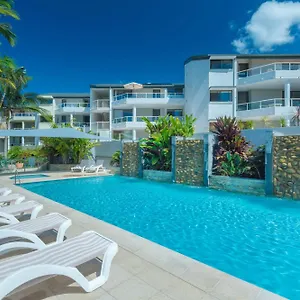 https://munna-beach-apartments.hotelssunshinecoast.net