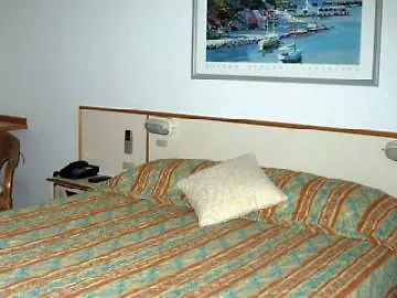 Motel Wild Scotsman Motor Inn Gin Gin Qld